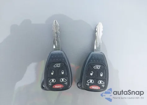 2006 Chrysler Town & Country Limited from USA, damaged, VIN 2A4GP64L36R629164